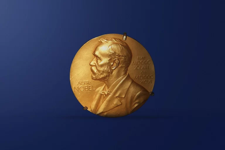 ¿Cuándo fue entregado el primer Premio Nobel?